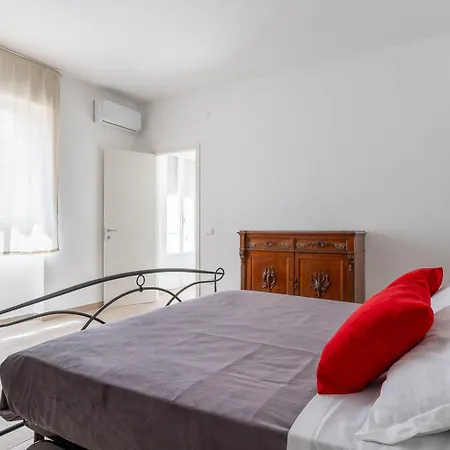 Russu Suli By Wonderful Italy